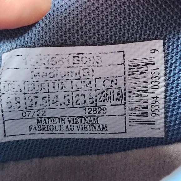 Brooks Women's Blue White Coral Trail Running Shoes - Picture 12 of 13